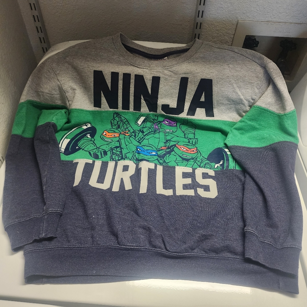 Nickelodeon Teenage Mutant Ninja Turtles Ladies Youth XL Long Sleeve Sweatshirt